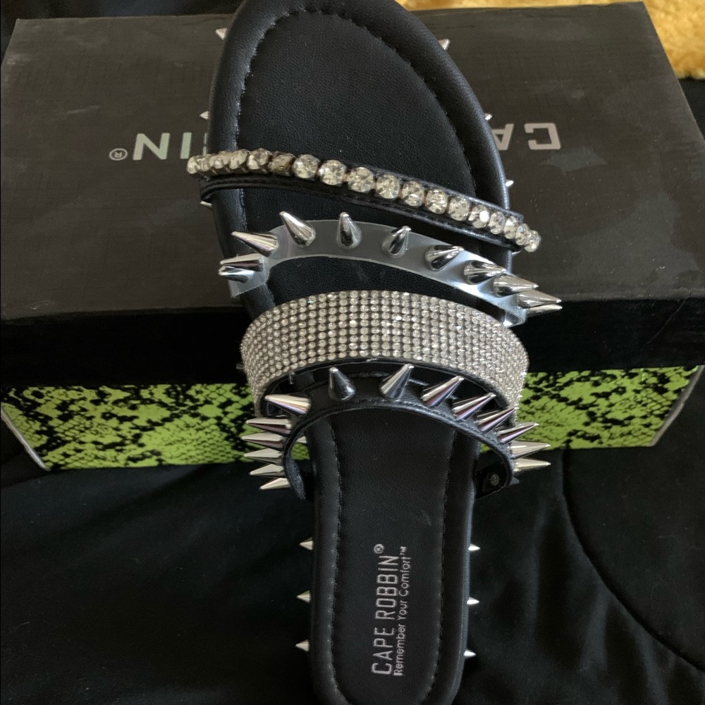 Spiked Scandals size 7